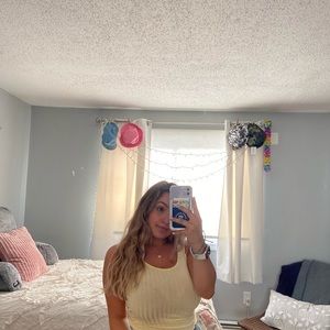 ✰ ✰ RIBBED YELLOW CROP TOP ✰ ✰